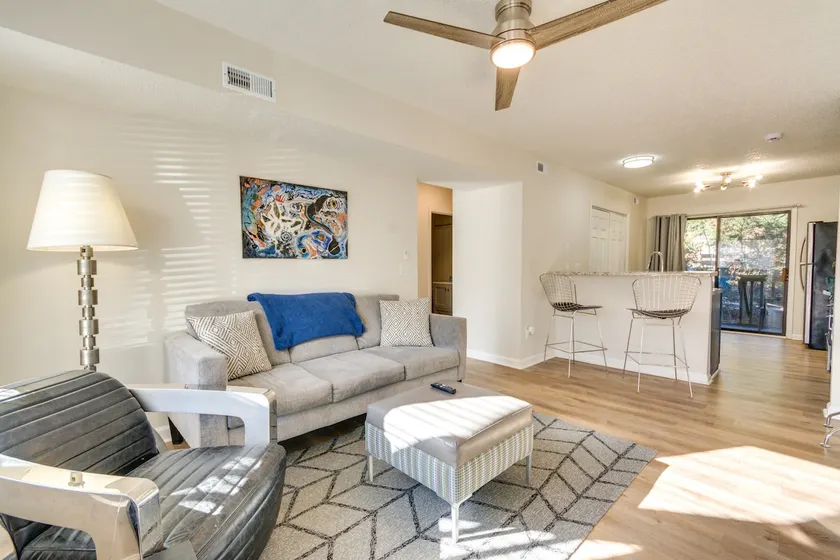 15 Mi to Greensboro: Archdale Condo w/ Fireplace - Image 1