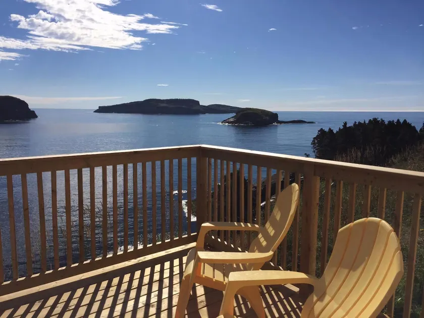 The Loon - Best view on the Avalon: 1 bedroom apt - Image 1