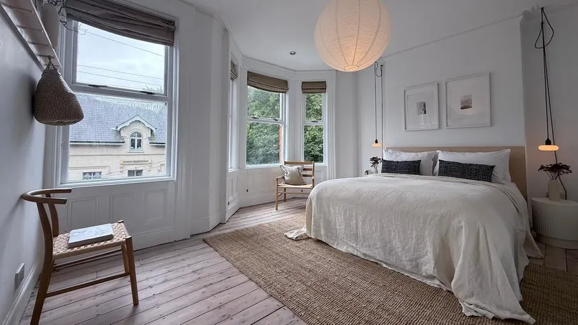 Elegant City Home| Roof Top Terrace | Parking - Image 1