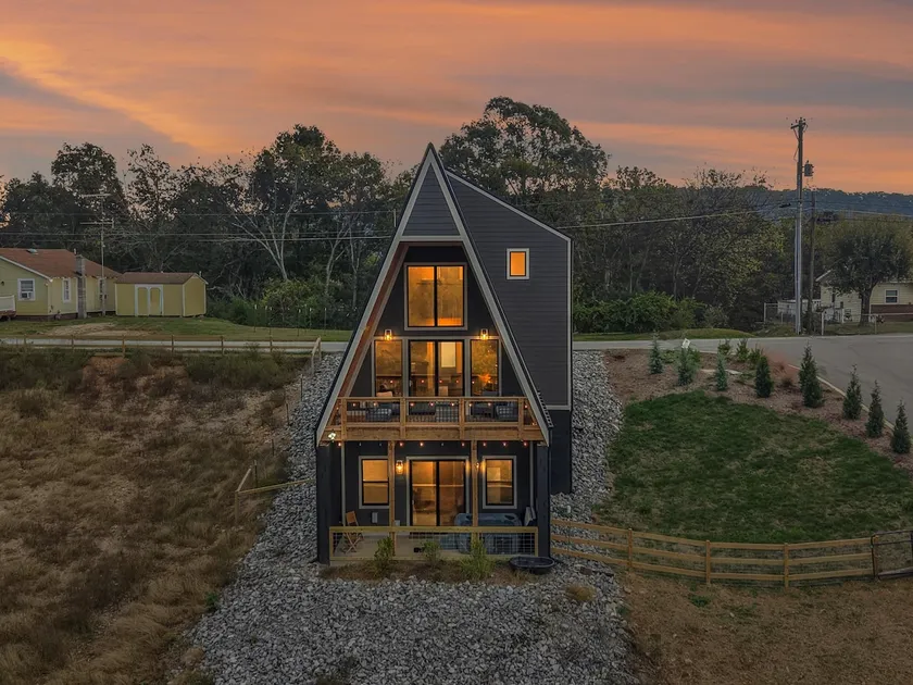 Buffalo Bluff | A-Frame Retreat | Pet Baby Goats! - Image 1