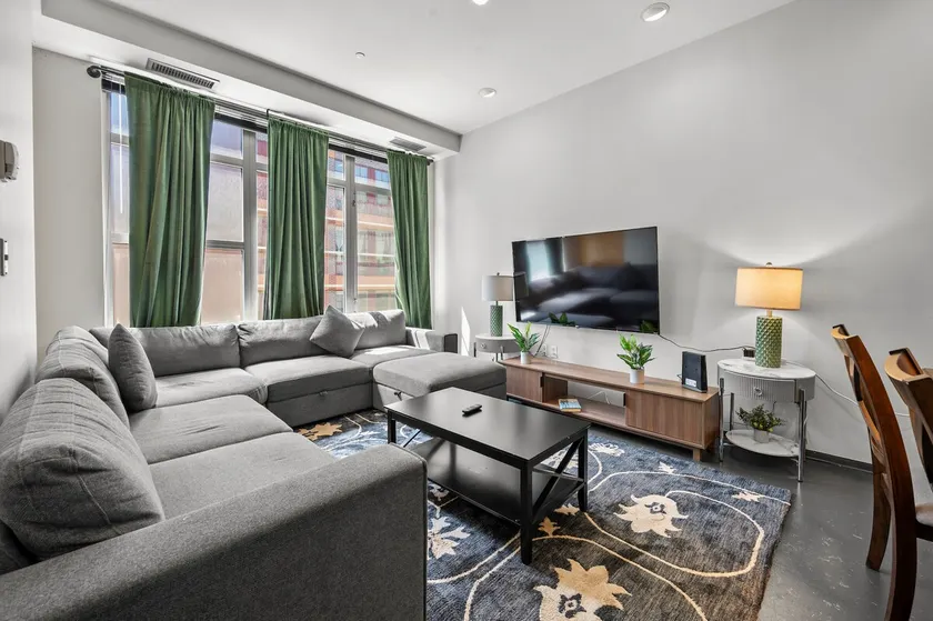 2BR Loft unit in Boston Southend 9534 - Image 1