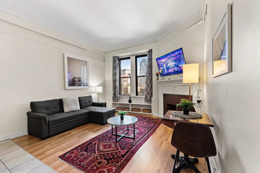 1BR in Theatre District Boston 1065 - Image 1