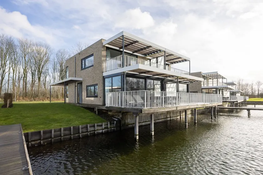 Hello Zeeland - Water villa Veerse | Lamsoor 11 - Image 1