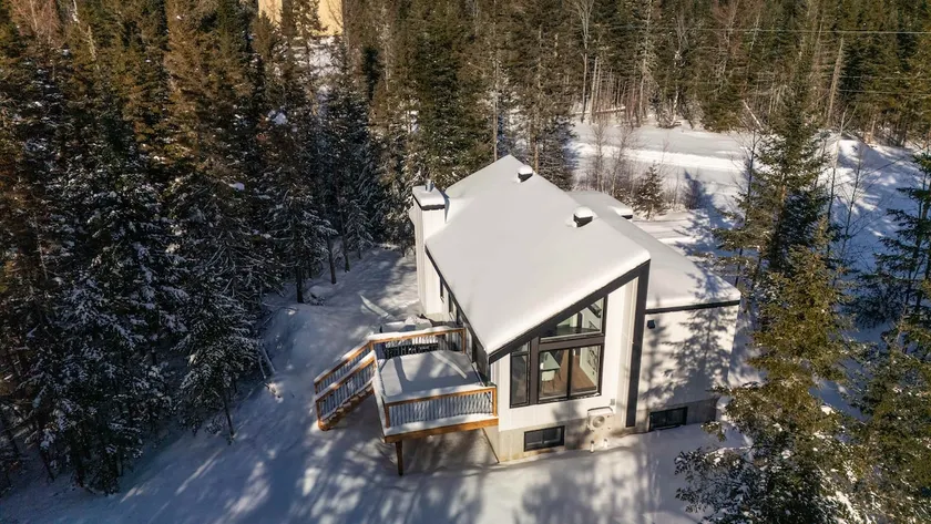 Chalet La Blanche private spa - Image 1