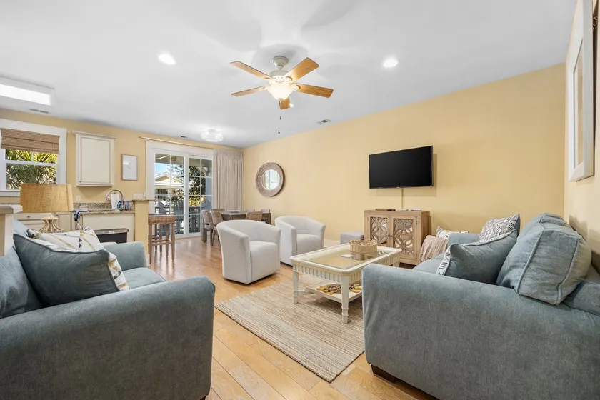 Pet-friendly Retreat w/ North Beach Resort Access - Image 1