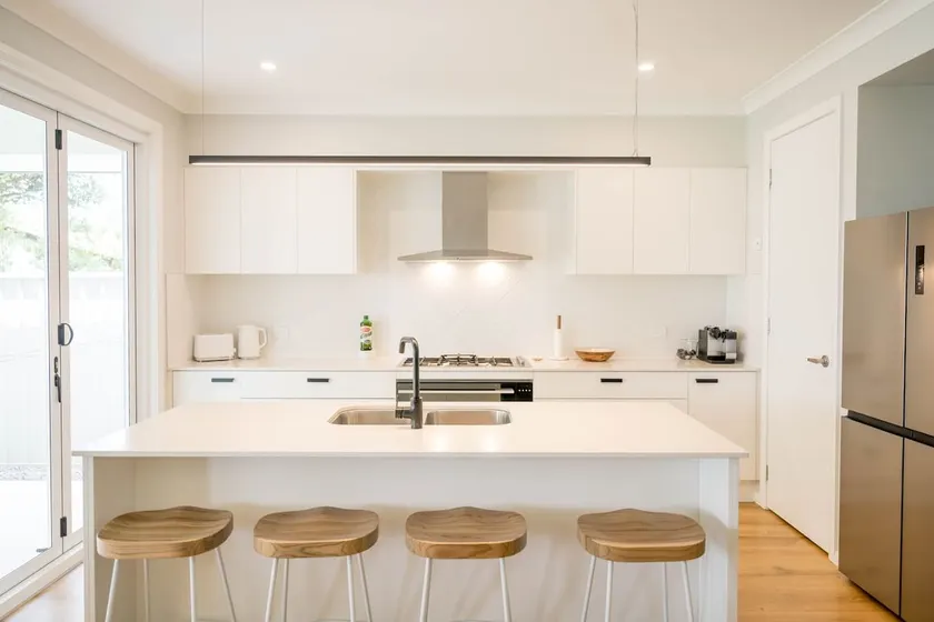 Mayfield Modern Haven - Image 1