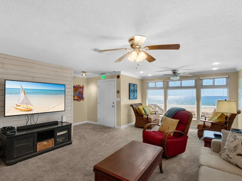 Beachfront, Patio, Seasonal Beach Chairs - Image 1