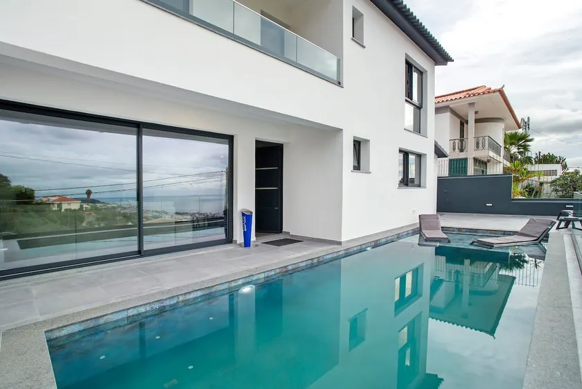 Villa Angela - Image 1