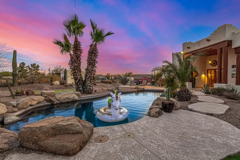 Relaxing 3BR Haven w/ Pool & BBQ for Family Time - Image 1