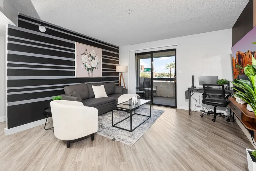 Chill 2BR Near ASU, Pool, Grill, Parking,Pet Frndly - Image 1