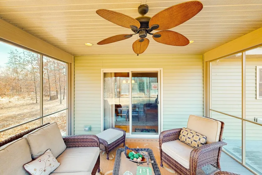 Pool & Beach Access! 'Lake Arrowhead Hideaway' - Image 1