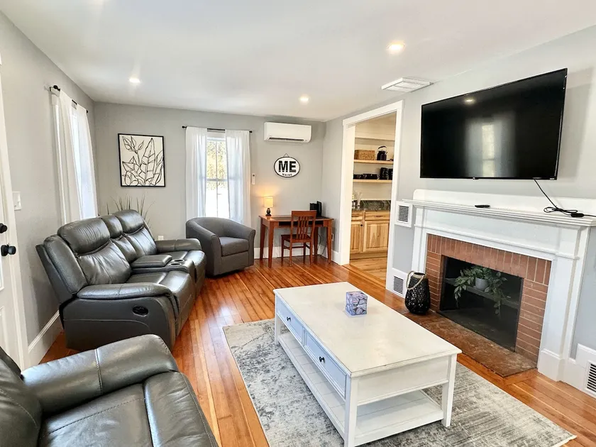 3 BR Home in Ellsworth [High St Haven] - Image 1