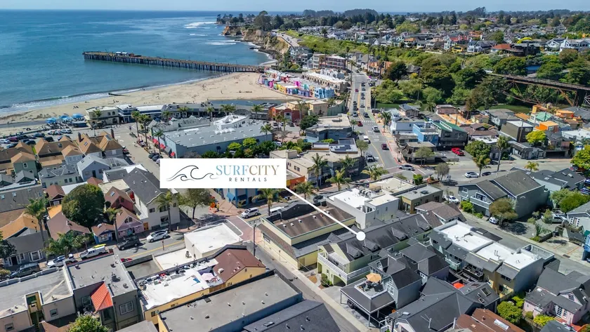 Capitola Sea Winds one block to Capitola Beach - Image 1