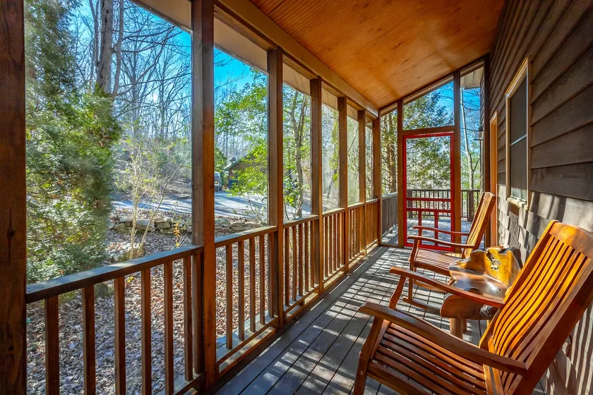 Cozy Brock Creek Cabin near Chattanooga - Image 1