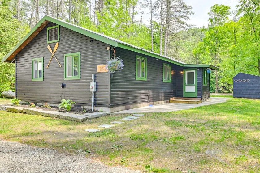 Riverfront Cabin w/ Fire Pit in Schroon Lake! - Image 1