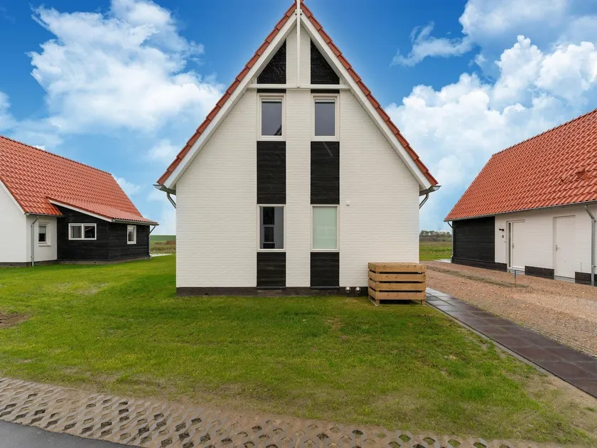 Maison de vacances moderne avec sauna en bord de mer - Image 1