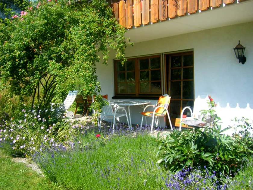 Waldhuesli Feldberg Gartengeschoss - Image 1