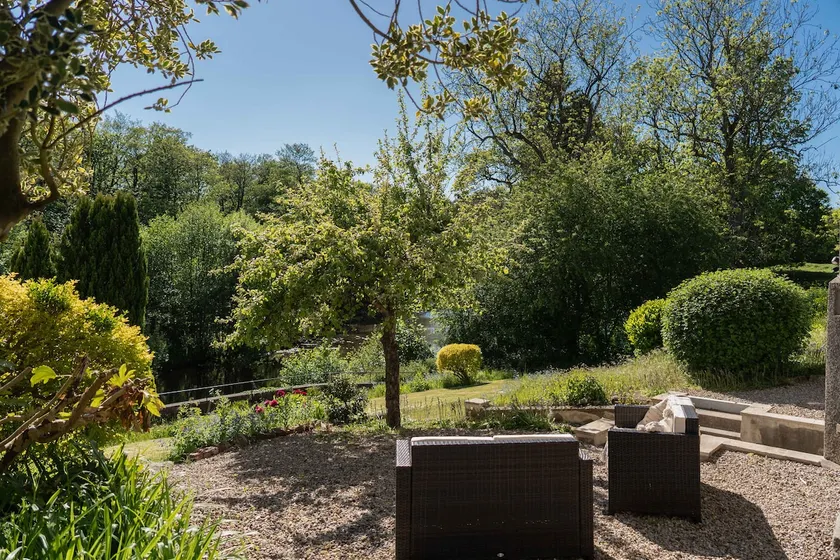 Host Stay The Garden Flat - Image 1