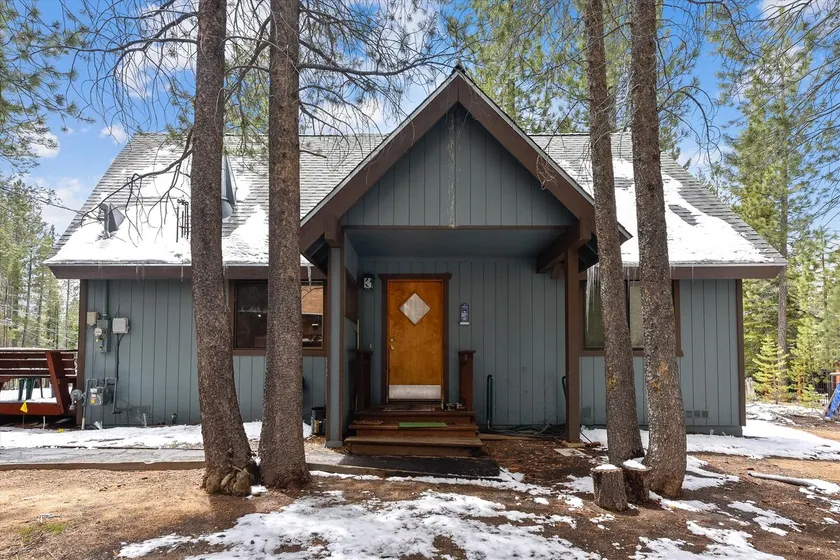 Only 7 Miles to Heavenly, Huge Deck, Pets Welcome - Image 1