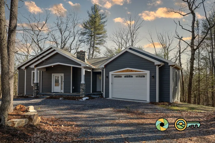 Ridgeline Retreat | Craftsman bungalow luxury! - Image 1