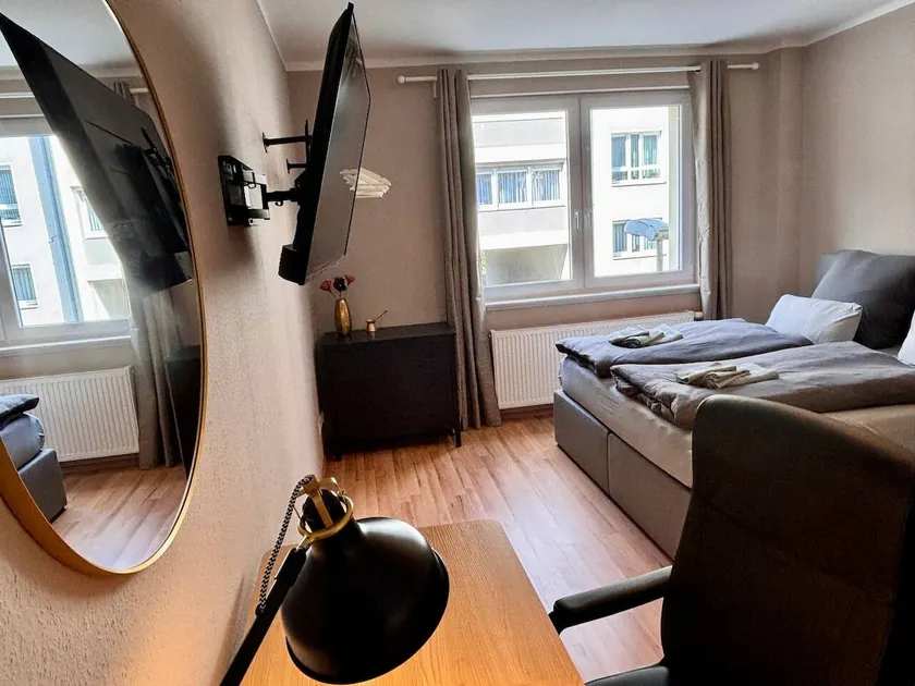 Elegance and comfort in Essen. - Image 1