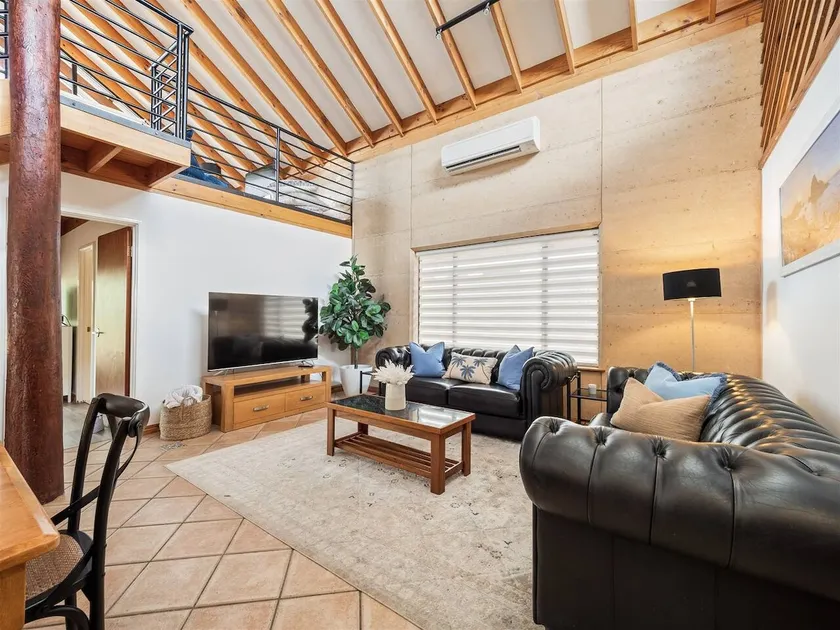 Osprey Beachside Retreat - Good Times Guaranteed - Image 1