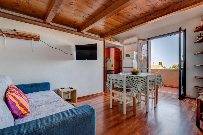 Apartment in Cavo by the sea - Image 1