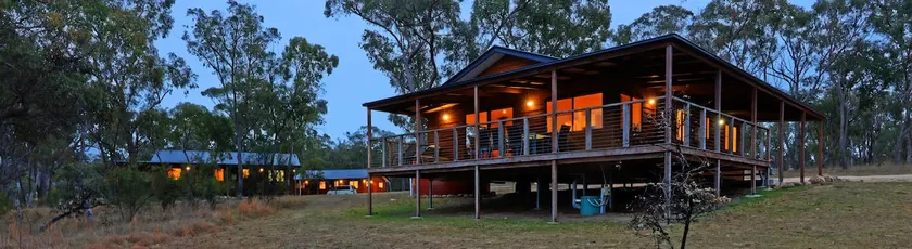 3 Bedroom Waterfront Lodge by Tiny Away - Image 1