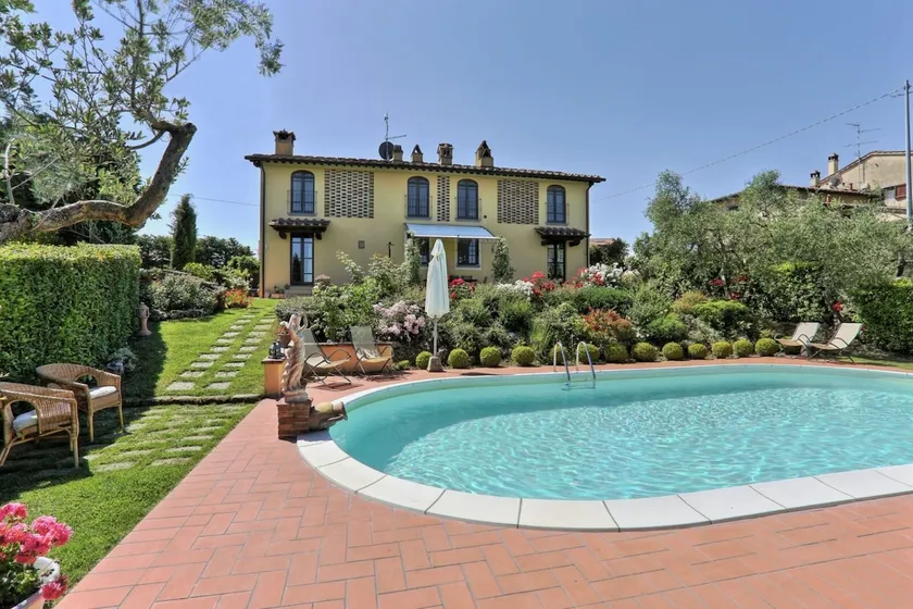 Villa Antica Sosta Renai - Image 1