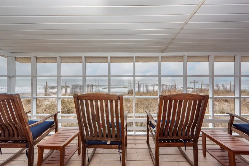 Oceanfront- Edisto Beach Cottage-Screen porch - Image 1