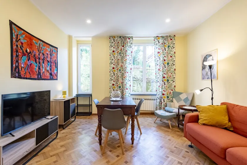 JOIVY Charming apartment with Garden in Castelletto - Image 1
