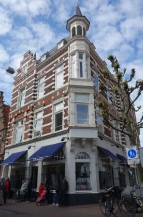 Jorisz Apartments - Image 1