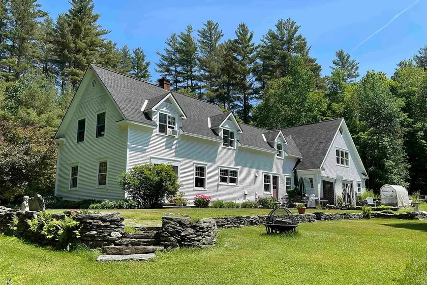 Family-friendly mountain condo w/ resort access - Image 1