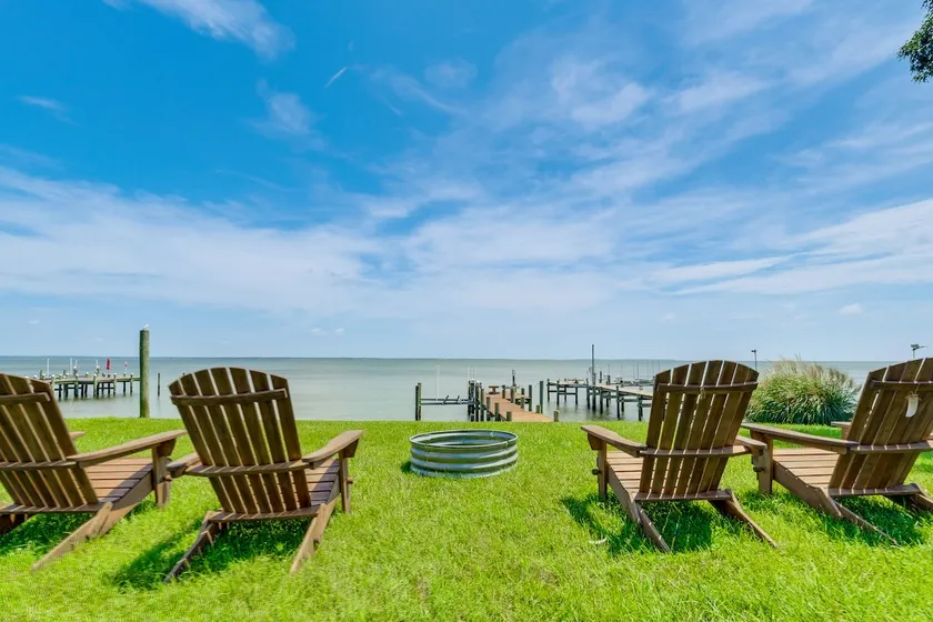 Swim, Fish & Explore! Family Hague Haven w/ Dock - Image 1