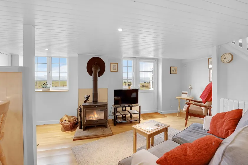 Hill House Hideaway - North East Escapes - Image 1