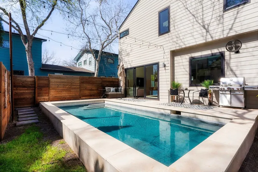Central Austin Oasis with Pool - Sleeps 9 - Image 1