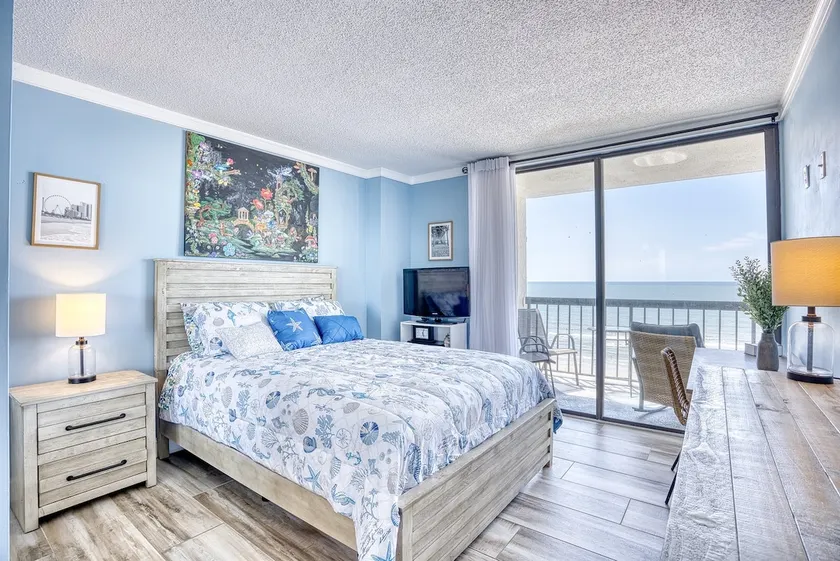 Oceanfront Waterpointe1 806-3b/2b-Sleeps 6-Balcony-WIFI-TV-Pool-Family Friendly - Image 1