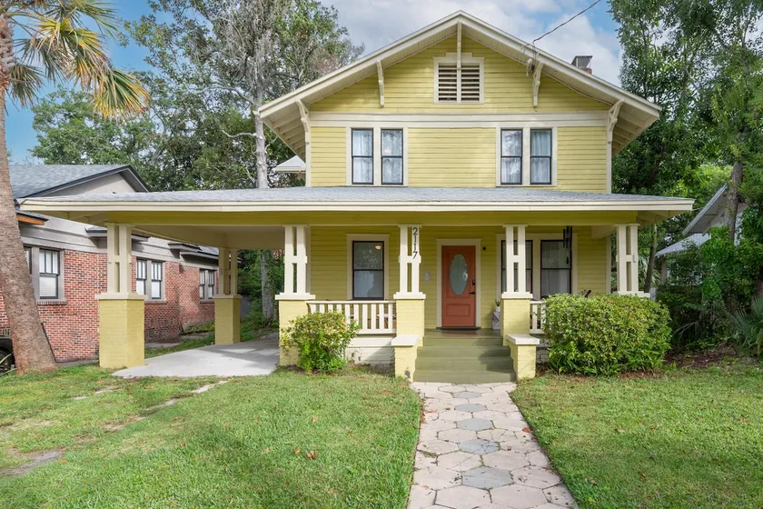 Gathering House at Riverside - Image 1