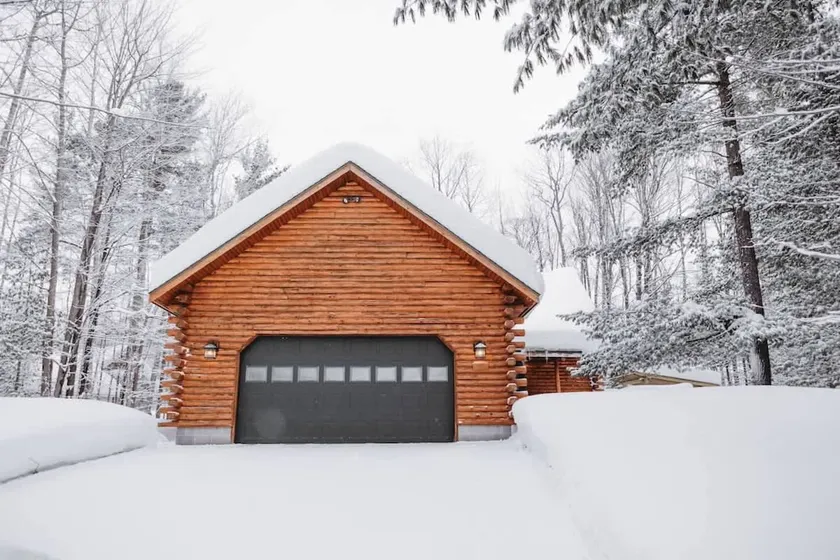 PineHaus - Game Room, Fireplace, Private Sauna - Image 1
