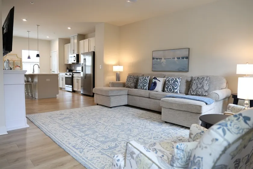 Elegant Resort Townhome w/ Gym, Pools & Tennis - Image 1