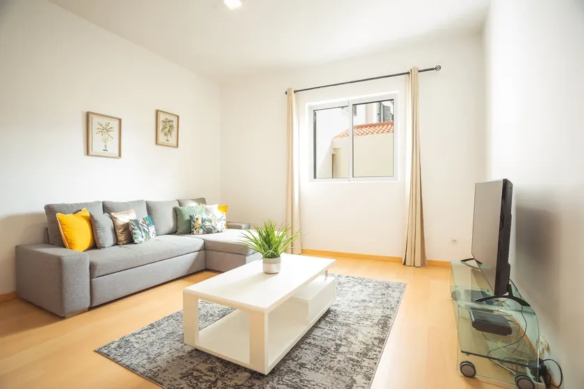 Sao Pedro Central Flat by Atlantic Holiday - Image 1