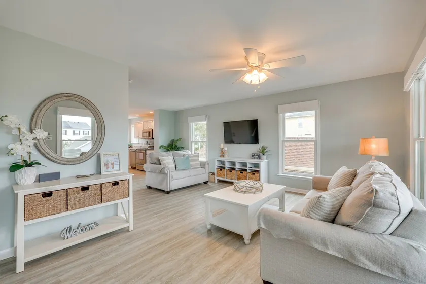 Walk to Shore: Multi-deck Townhome in Kure Beach! - Image 1