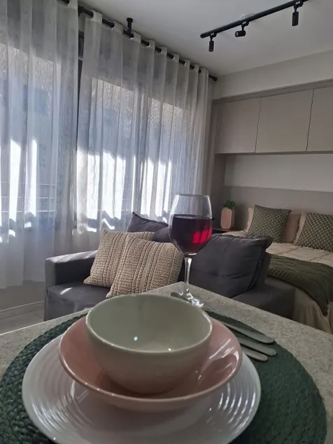 Studio in Downtown – 10 min from the Airport - Image 1