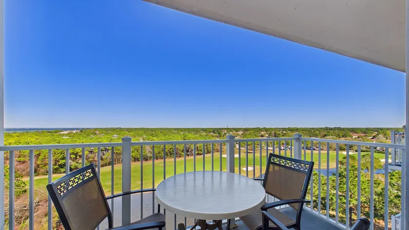 Elation Bay 5810/12–Tranquil Escape–Sleeps 8 - Image 1
