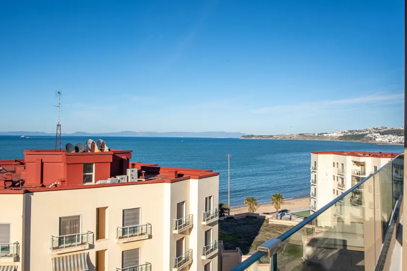 Best Bayside Penthouse - Image 1