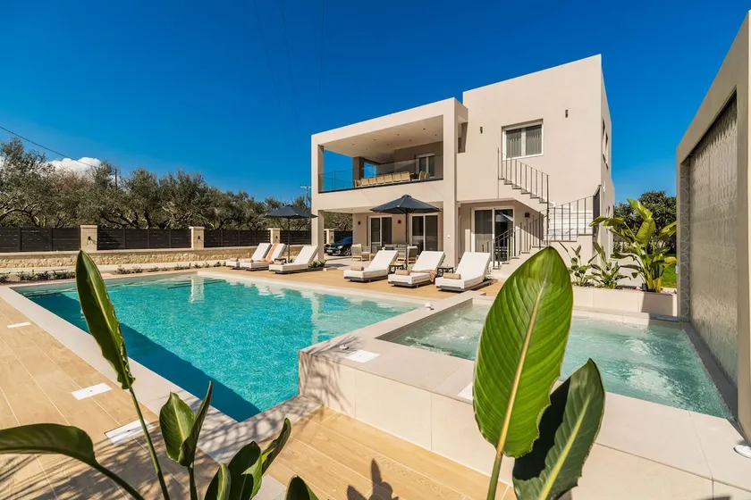 Villa Serenity by PosarelliVillas - Image 1