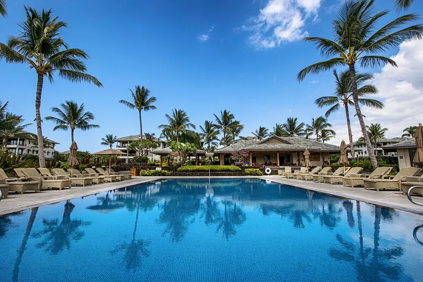 Penthouse w/ Golf, Beach, Private Pool & Views - Image 1
