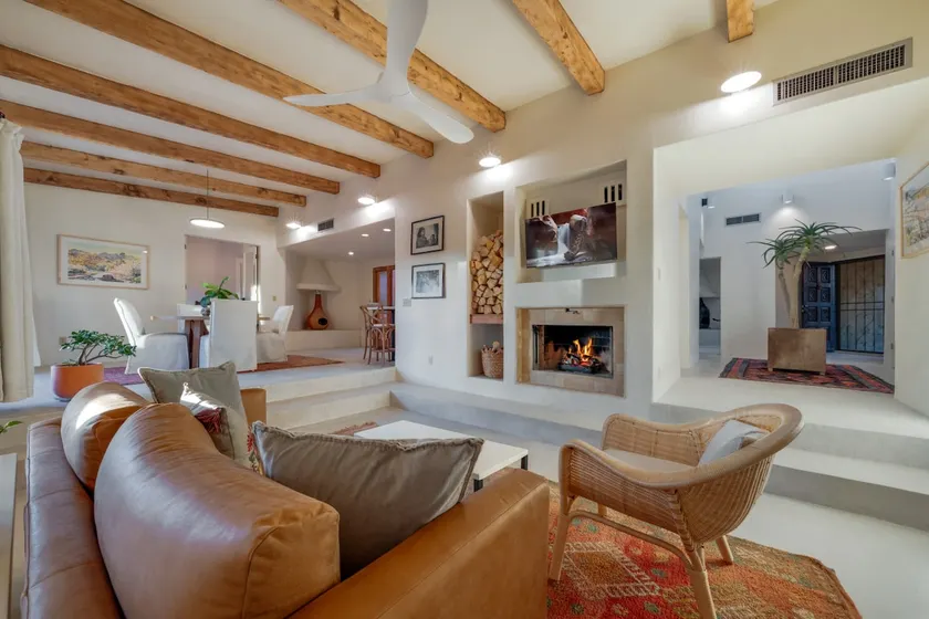 Sam Hughes, 2 BR 1.5 BA, Completely Remodeled - Image 1