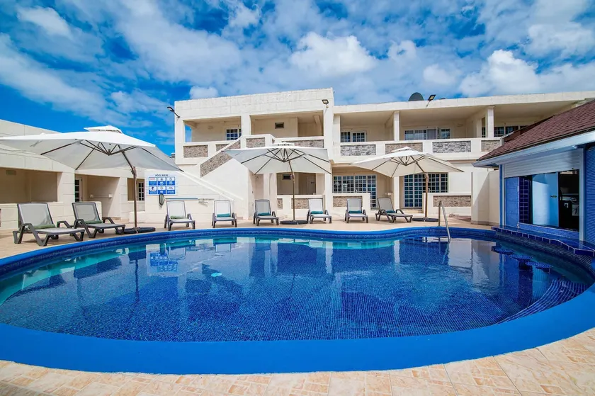 Boutique Suite w/ Pool Access, Near Turtle Beach - Image 1