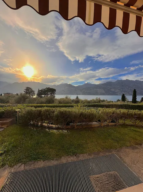 Appartamento Perla del Lago - Enchanting Lake View - Image 1